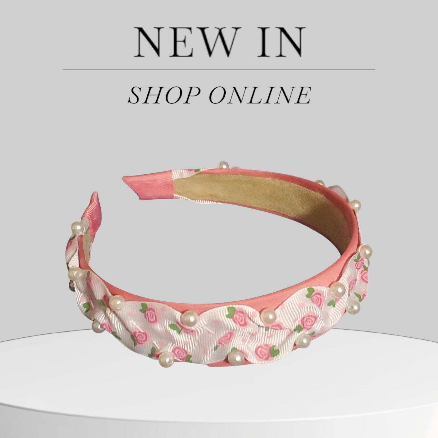 Gorgeous pink and white floral headband!