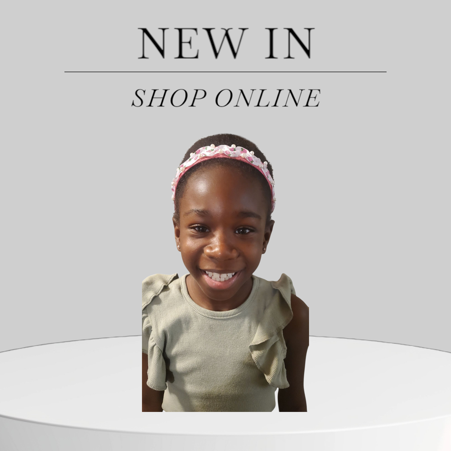 Gorgeous pink and white floral headband!